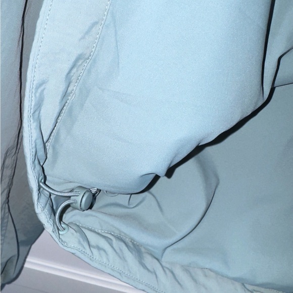 Lululemon Always Effortless Nylon RainJacket Crater Blue Sz 10 Water Resistant - Picture 15 of 16